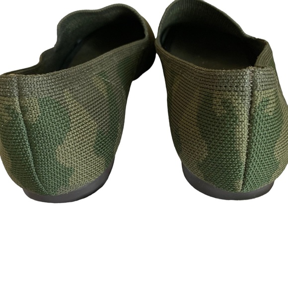 Antonio Melani | Beki-A Washable Camo Print Knit Flat Loafers size 8.5 - Picture 3 of 6